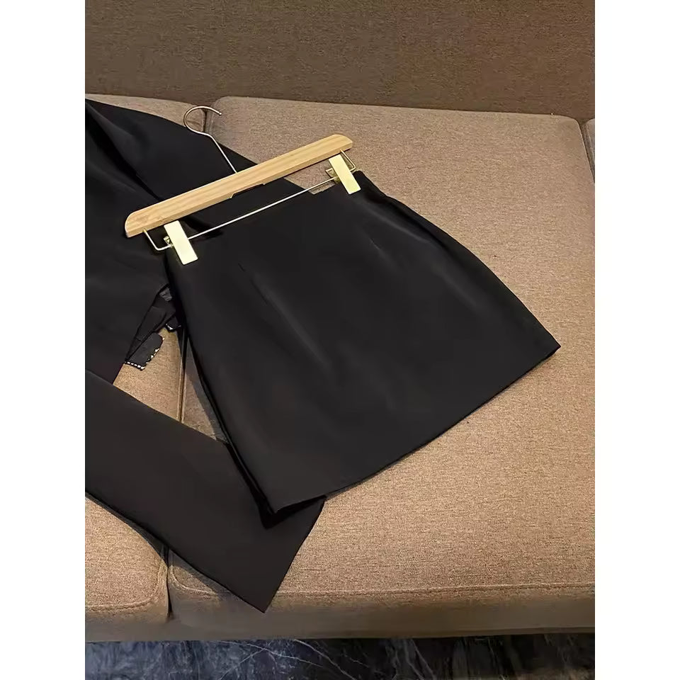 High Quality Pearl Rhinestone Short Blazer Sexy Mini Skirt Women Black Fashion Casual Party Suit 2Pcs Lady Set Autumn Winter New